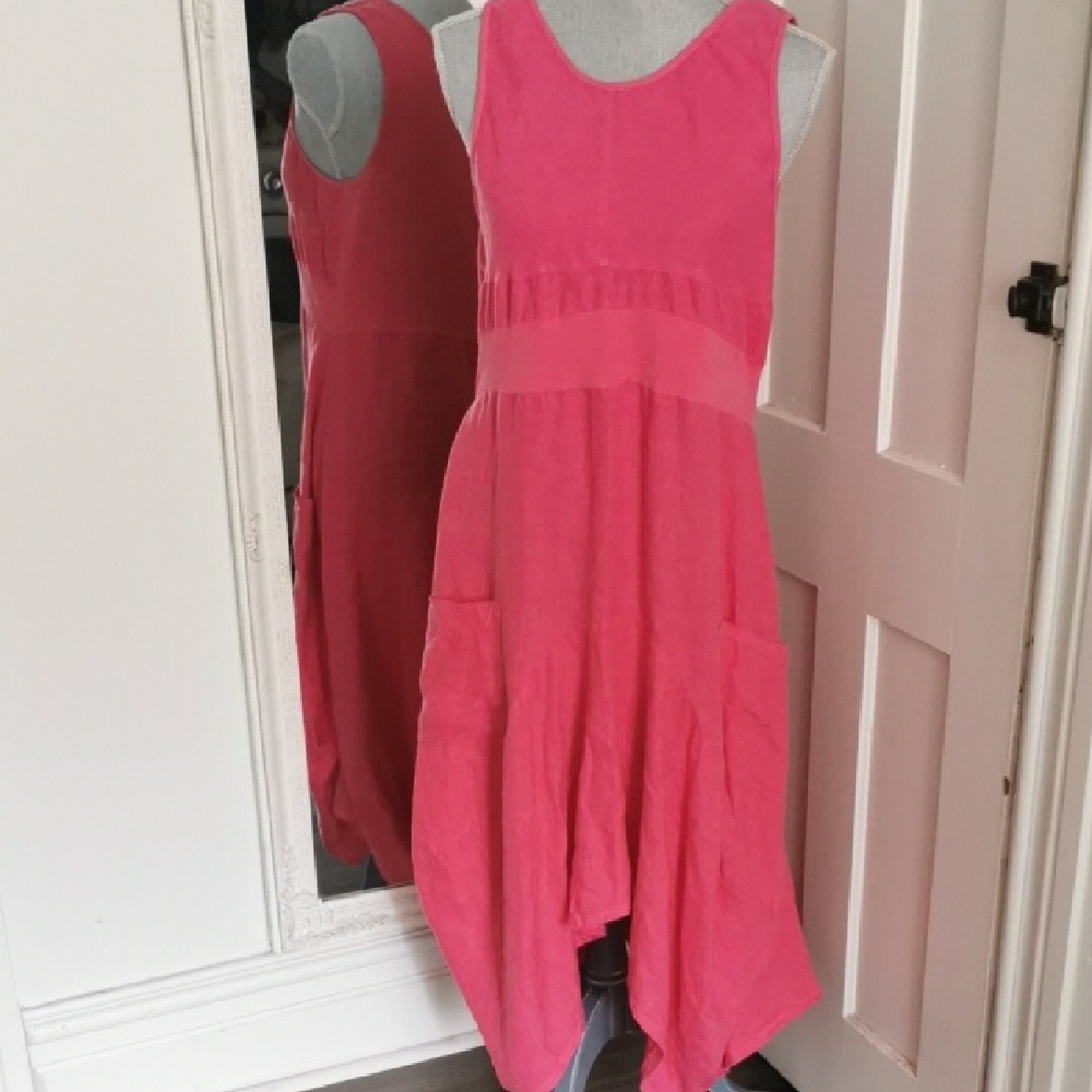 Chelsea & Theodore linen Barbie 💖 sleeveless hankerchief dress/pockets Size L